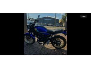 YAMAHA XSR125 ROADSTER/RETRO PETROL MANUAL EURO 5 (15 PS) 124 CC