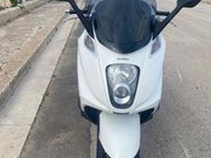 GILERA GP 800 - 2011