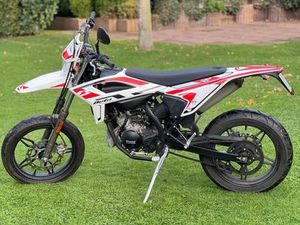 BETA RR 50 2 T MOTARD SUPERMOTO EXTRAS TOP ZUSTAND