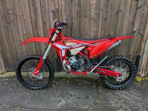 BETA 200RR - EXC, KTM, HUSQVARNA 4495€ BIS SILVESTER