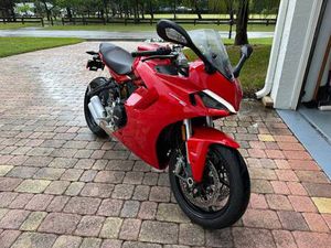 2023 DUCATI SUPERSPORT 950