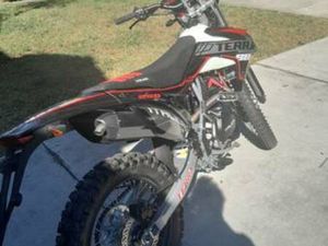DIRTBIKE 250 CC 2024 65 MILES MINT