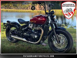 2022 TRIUMPH BONNEVILLE BOBBER