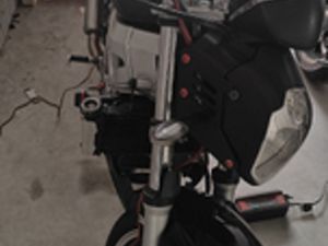 MOTO SV650 2004 SPORT