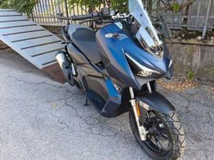 KYMCO DINK 125 X MOTORE A LIQUIDO ABS
