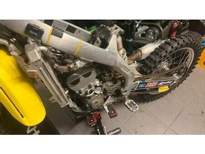 ② SUZUKI RMZ 250 CC 2009 WINTERPROJECT OF ONDERDELEN.