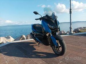 YAMAHA X-MAX 300 - 2018