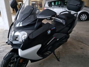 BMW C650GT