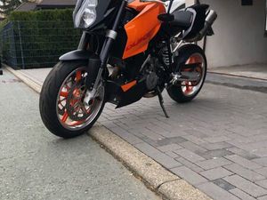 KTM 990 SUPER DUKE