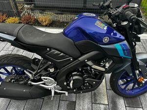 YAMAHA MT-125 NEU MIT OPTIK-PAKET