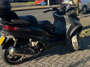 PIAGGIO MP 3 500 LT, 2017 18900 KM, ZWART. — MOTOREN | PIAGGIO — MARKTPLAATS