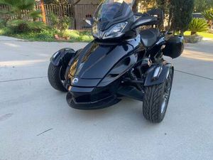 2014 CAN AM SPYDER ST LIMITED EDITION