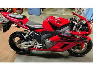 2005 HONDA CBR1000RR