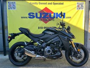 2025 SUZUKI GSX-S1000 STREET