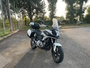 HONDA NC 700 X - PATENTE A2 - TRIS VALIGIE