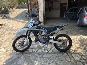 HUSQVARNA CR 125