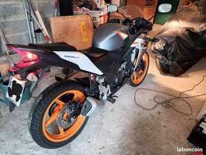 MODÈLE TRÈS RARE HONDA 125R CBR BICOLORE ORANGE ET GRIS