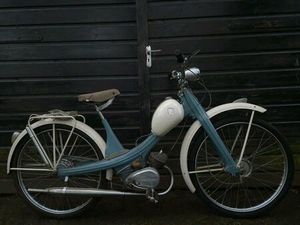 NSU QUICKLY IM ORGINALZUSTAND MOPED MOFA MOTORRAD SCHEUNENFUND