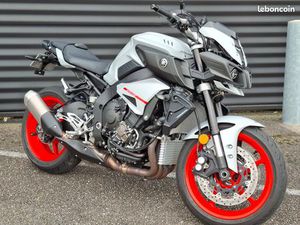 YAMAHA MT10