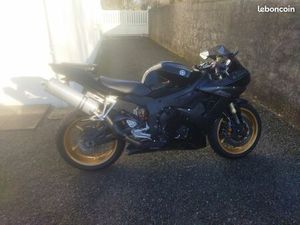 VEND YZF R6