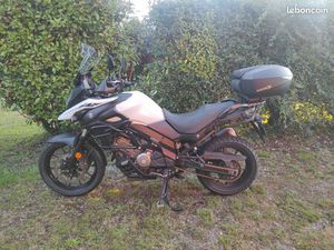 SUZUKI VSTROM DL650