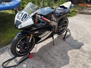 MOTO ET REMORQUE DEBON