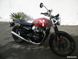 TRIUMPH 900 STREET TWIN