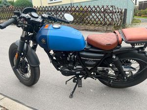 BRIXTON RAYBURN 125 - NEUWERTIG, NUR 1450 KM