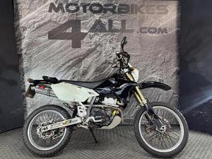 SUZUKI DRZ400S