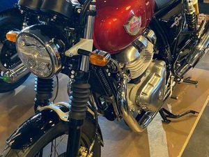 ROYAL ENFIELD INTERCEPTOR 650 2024 ROSSO