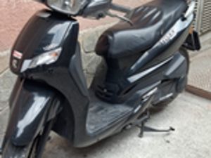 SCOOTER PEUGEOT TWEET