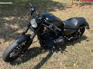 HARLEY DAVIDSON SPORTSTER 883 IRON