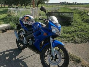 HONDA CBR 125