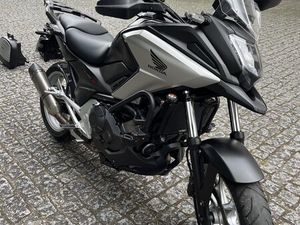 HONDA NC750X 2016 **OPORTUNIDADE**