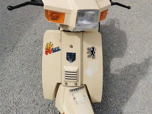 SCOOTER PEUGEOT 50 ST