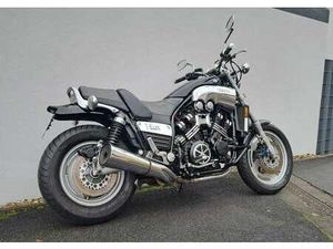 YAMAHA VMAX