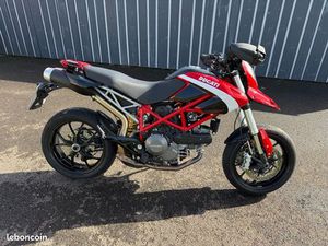 DUCATI HYPERMOTARD 796 A2