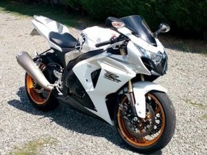 SUZUKI GSXR 1000