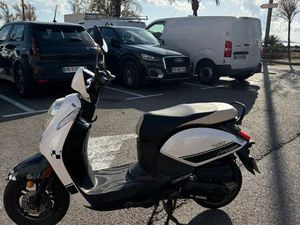 SCOOTER MIO 50 CC