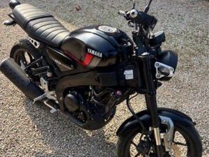 YAMAHA XSR 125