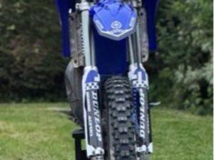 125 YZ