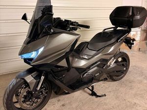 HONDA FORZA 750 2025