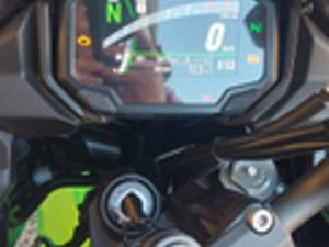 KAWASAKI VERSYS 650 2022