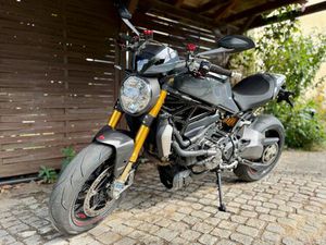 DUCATI MONSTER 1200 S 2017 13690KM SCHECKHEFT *TÜV NEU*