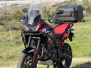 HONDA AFRICA TWIN CRF1100L DE 2022 MONCARAPACHO E FUSETA