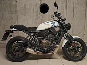 YAMAHA XSR 700 BIANCO