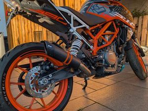 KTM DUKE