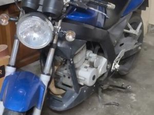 MOTO 125 CM DAELIM ROADWIN