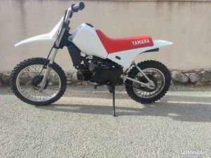 MOTO ENFANT YAMAHA 80 PW