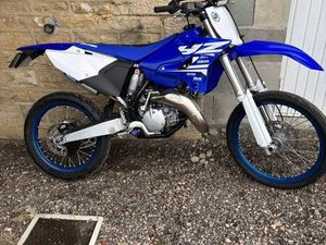 125 YZ